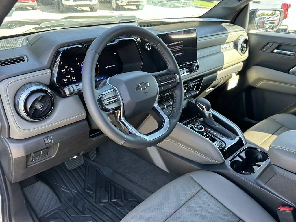 2026 Chevrolet Colorado ZR2 - Photo 14