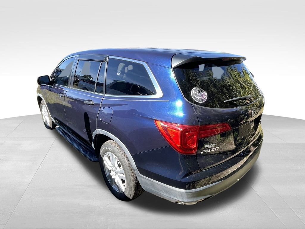 Used 2016 Honda Pilot LX