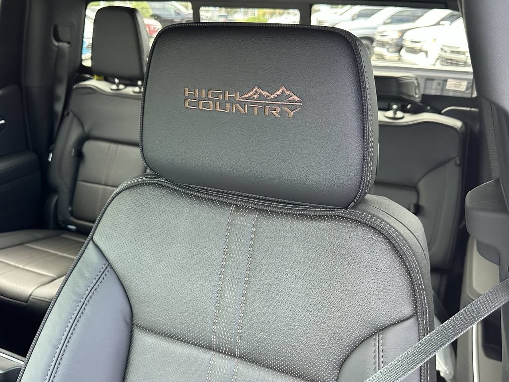 2026 Chevrolet Silverado 1500 High Country - Photo 21