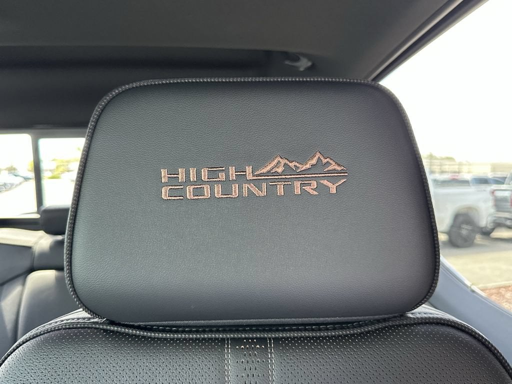 2026 Chevrolet Silverado 1500 High Country - Photo 23