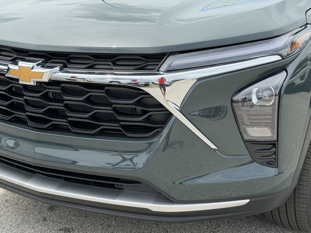 2026 Chevrolet Trax LT - Photo 11