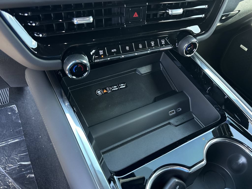 2026 Chevrolet Tahoe LT - Photo 25
