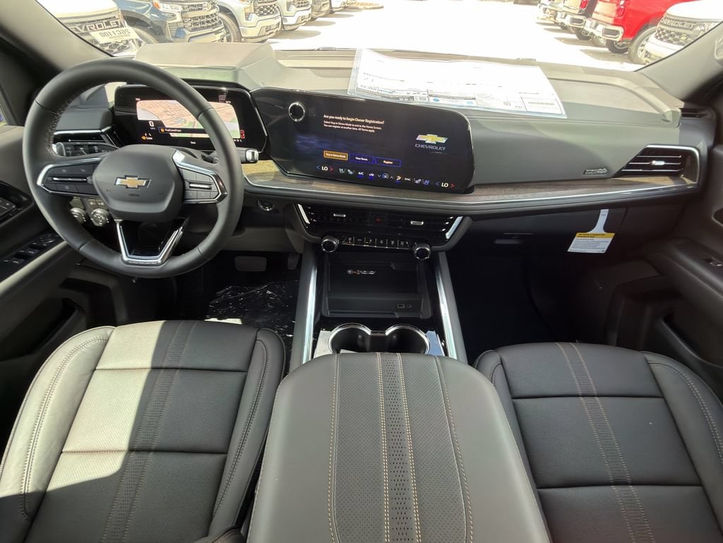 2026 Chevrolet Suburban High Country - Photo 14