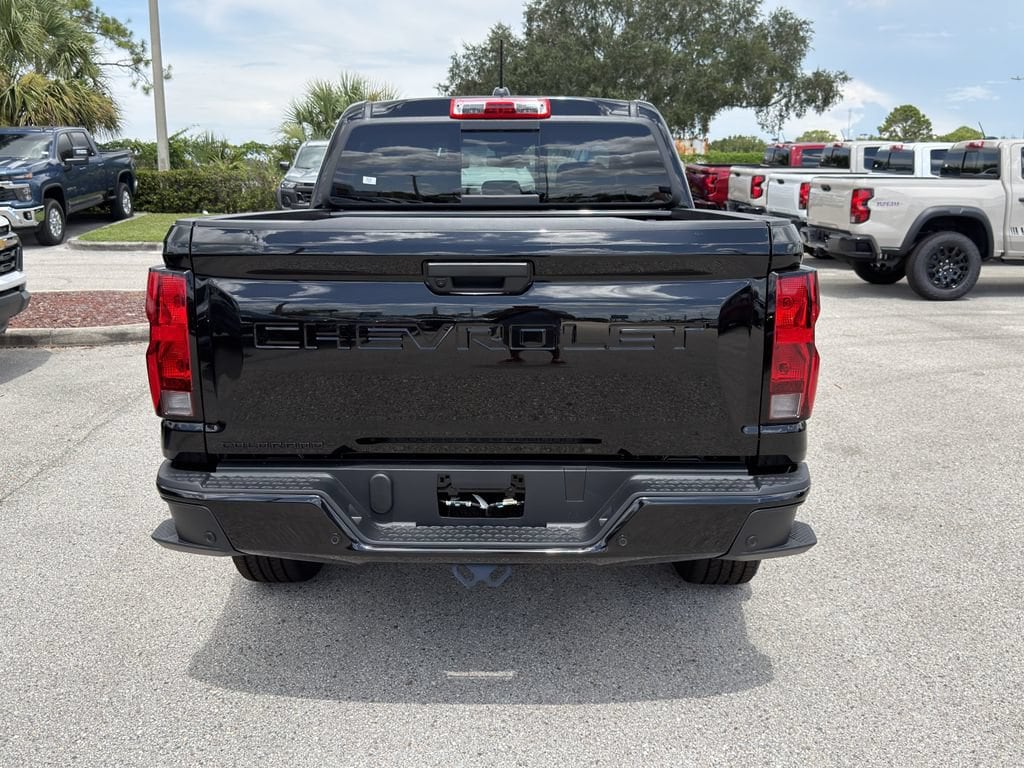 2026 Chevrolet Colorado Work Truck - Photo 6