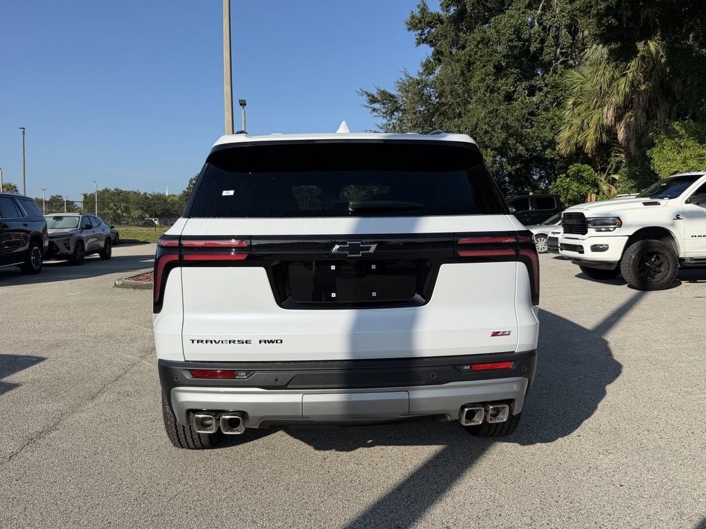 2026 Chevrolet Traverse Z71 - Photo 6