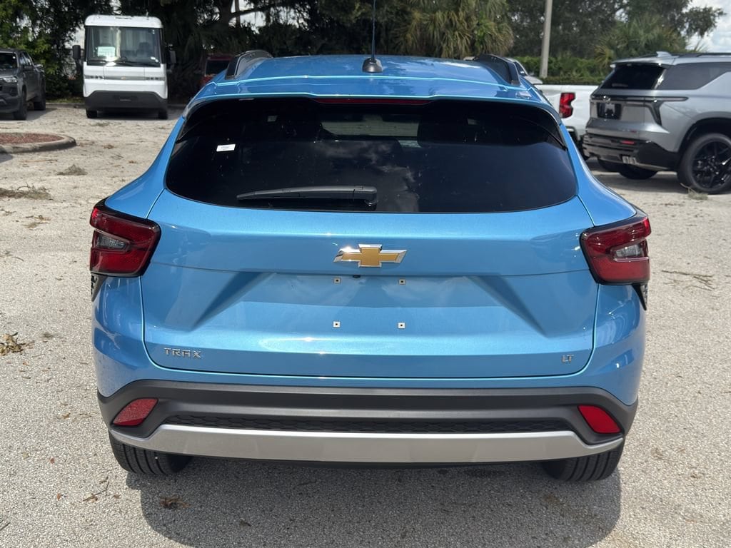 2026 Chevrolet Trax LT - Photo 6