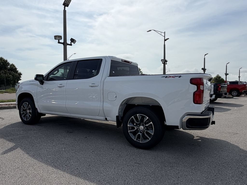 2026 Chevrolet Silverado 1500 LT - Photo 6