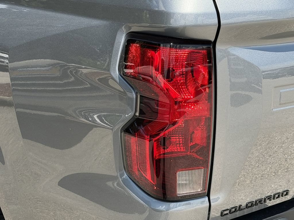 2026 Chevrolet Colorado Work Truck - Photo 10