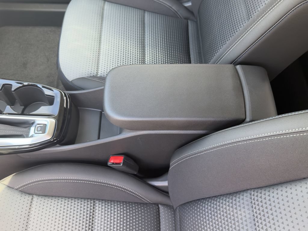 2026 Chevrolet Trax LT - Photo 21