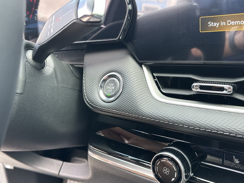 2027 Chevrolet Equinox LT - Photo 27