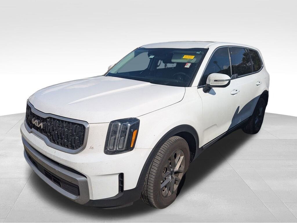 Used 2023 Kia Telluride LX