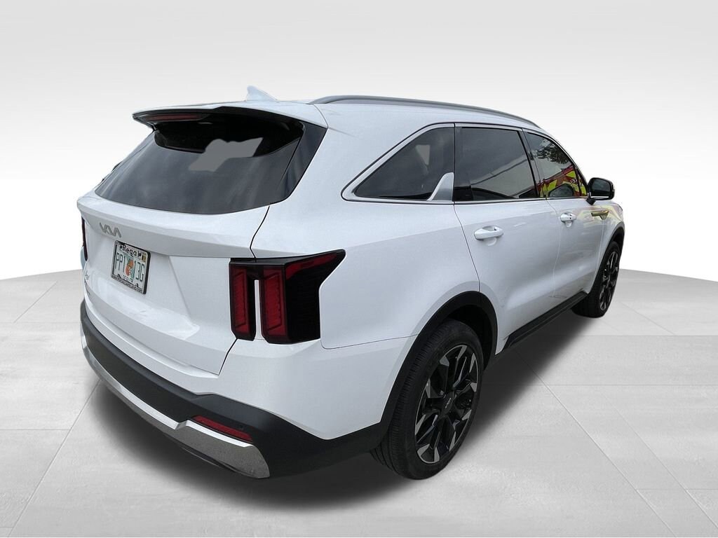 Used 2025 Kia Sorento EX