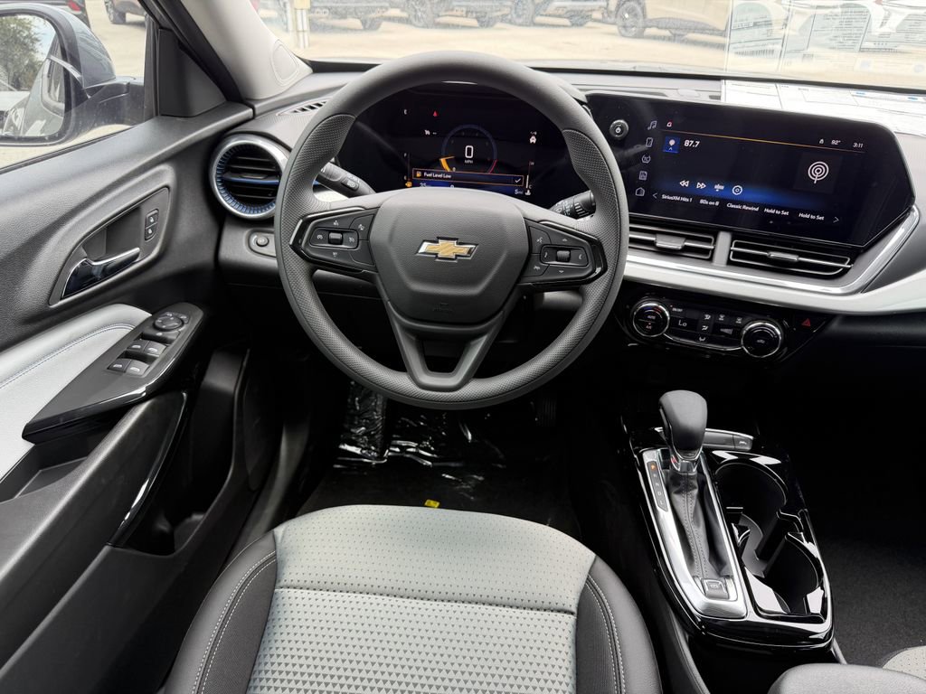 2026 Chevrolet Trax LT - Photo 15