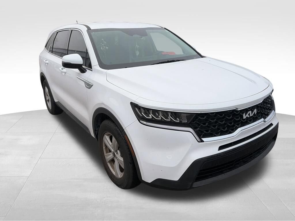 Used 2023 Kia Sorento LX