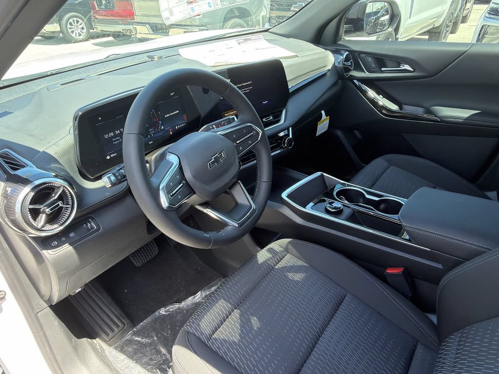 2027 Chevrolet Equinox LT - Photo 16