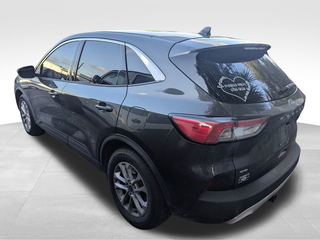 Used 2020 Ford Escape SE