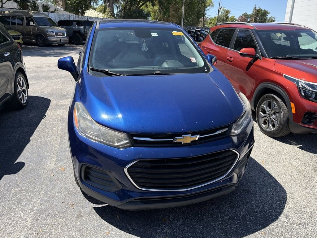 Used 2017 Chevrolet Trax LS SUV