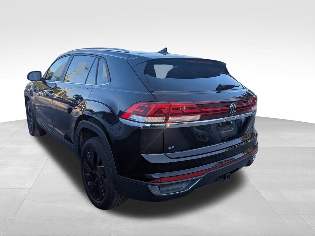 Used 2024 Volkswagen Atlas Cross Sport 2.0T SE w/Technology