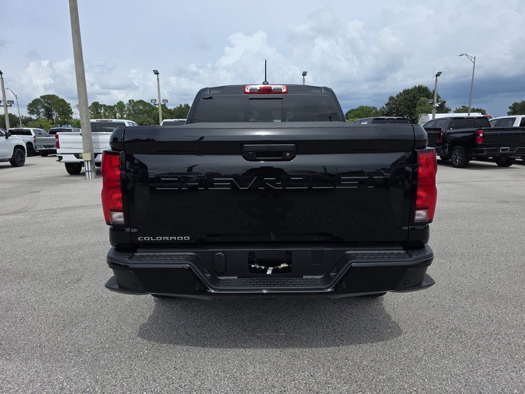2026 Chevrolet Colorado LT photo 3