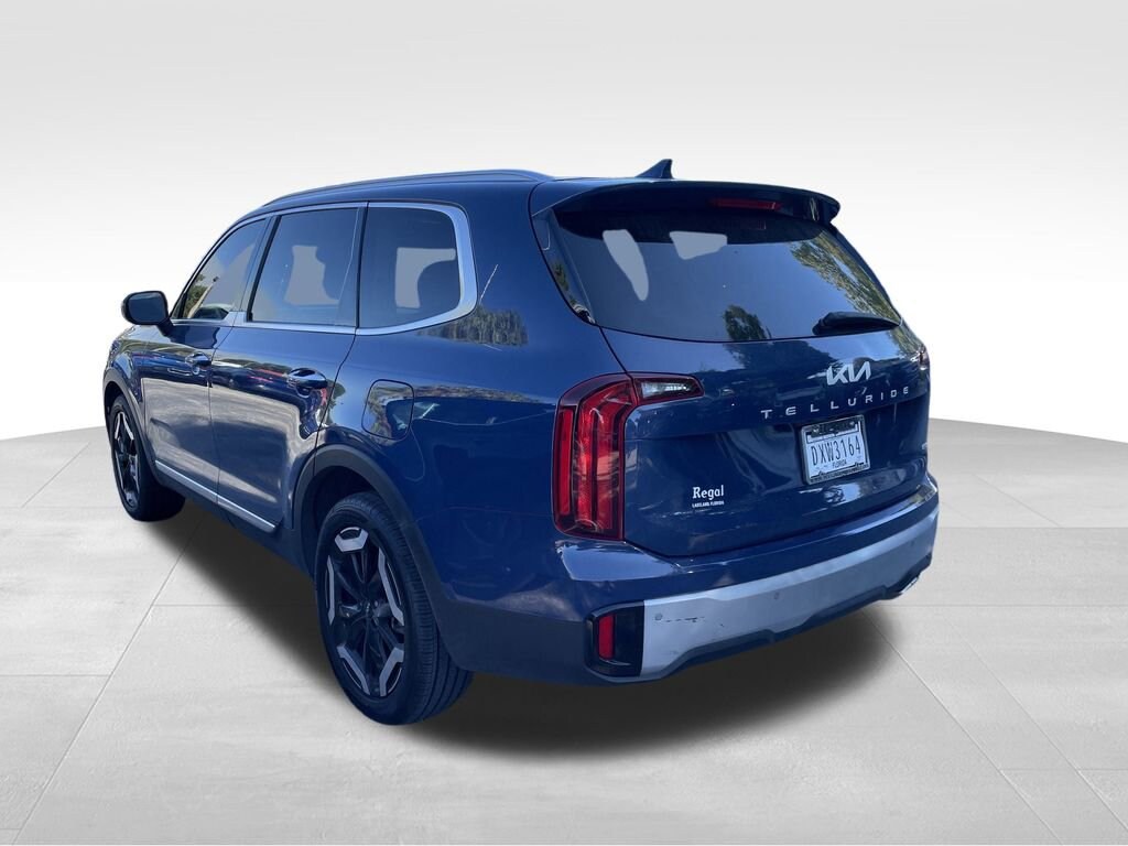 Used 2024 Kia Telluride S