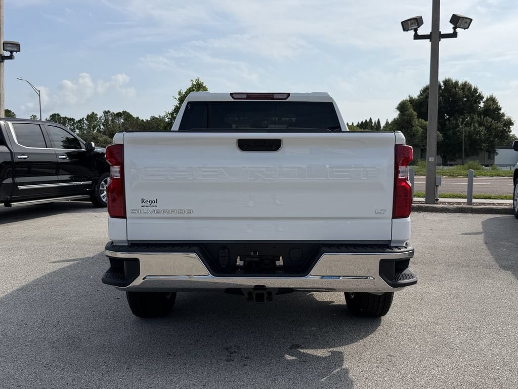 2026 Chevrolet Silverado 1500 LT - Photo 5