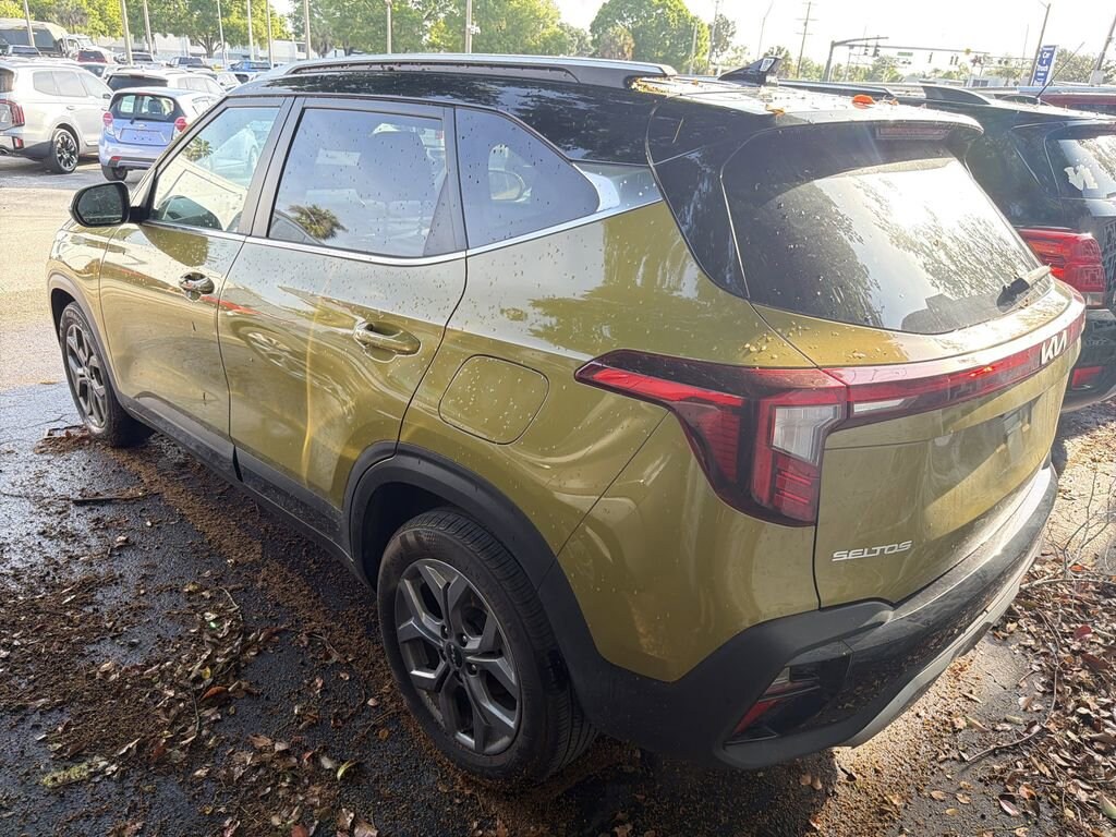 Used 2024 Kia Seltos S
