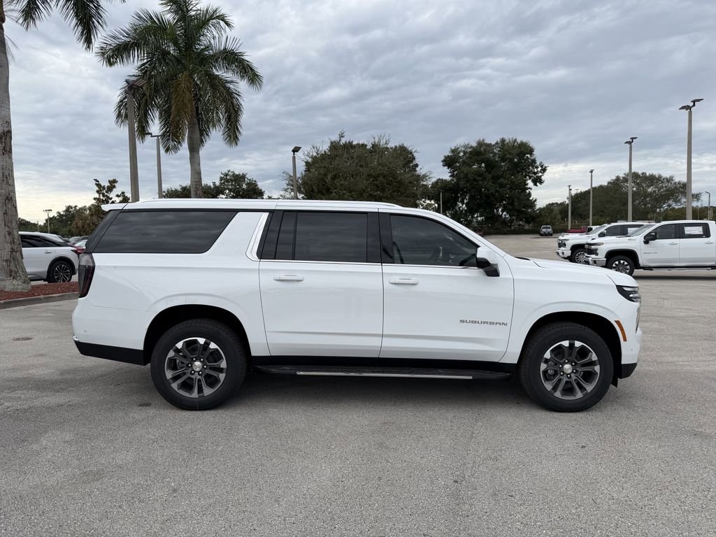 New 2026 Chevrolet Suburban LT SUV