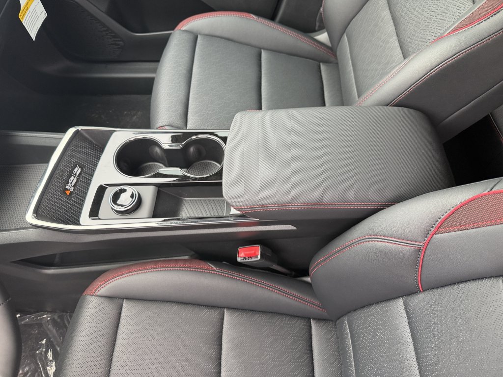 2027 Chevrolet Equinox RS - Photo 20