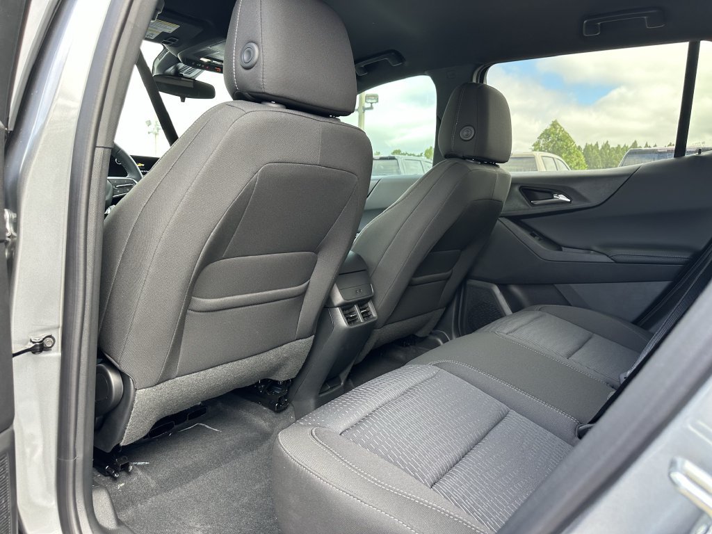 2027 Chevrolet Equinox LT - Photo 15
