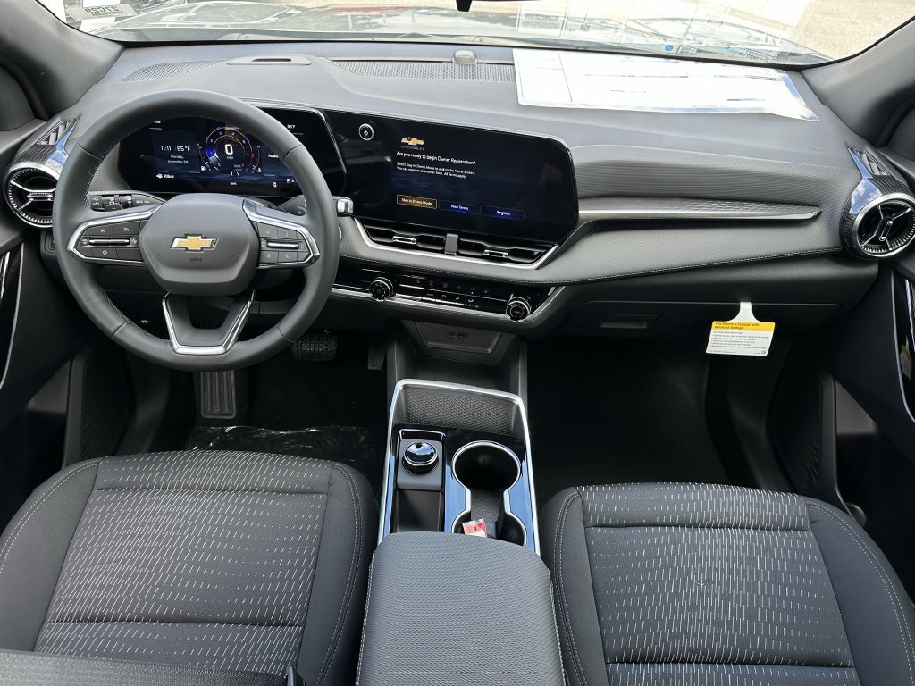 2027 Chevrolet Equinox LT - Photo 10