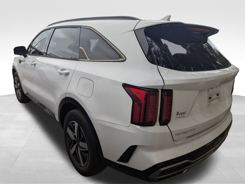 Used 2023 Kia Sorento EX