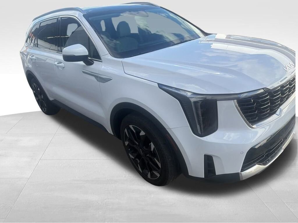 Used 2025 Kia Sorento EX