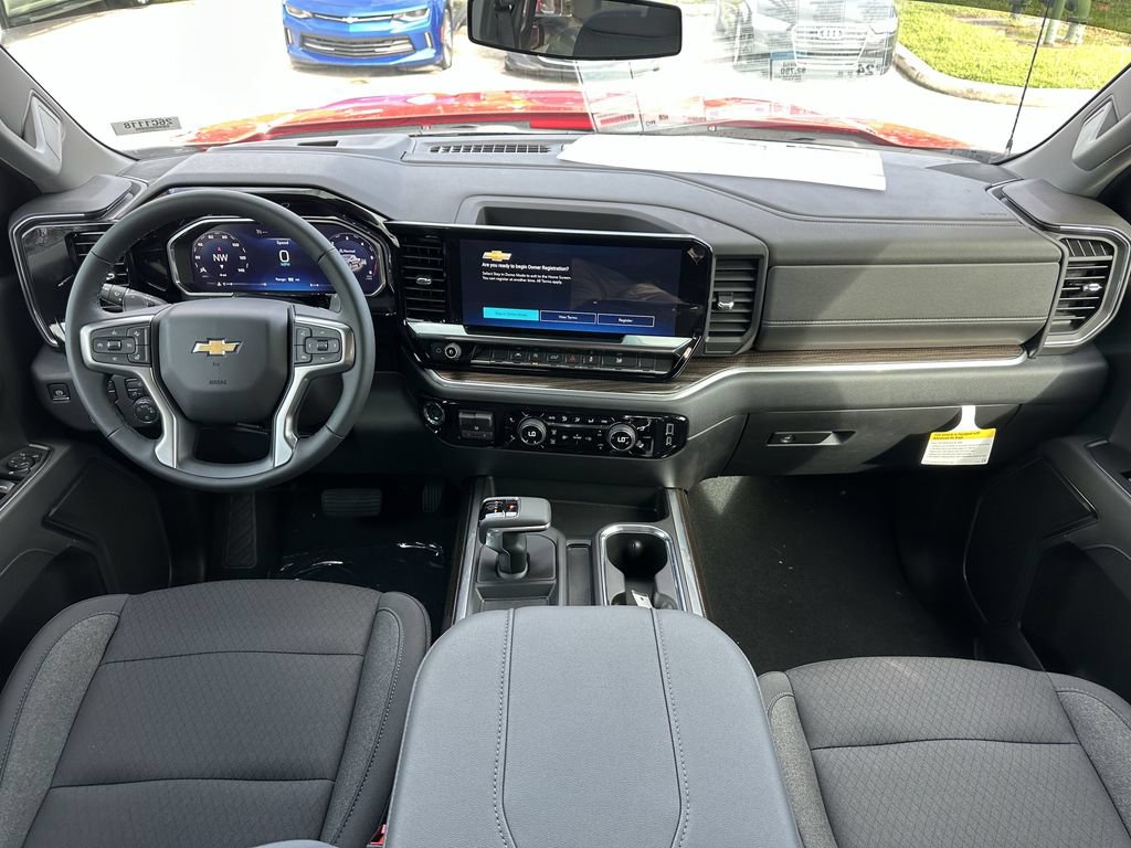 2026 Chevrolet Silverado 1500 LT - Photo 9