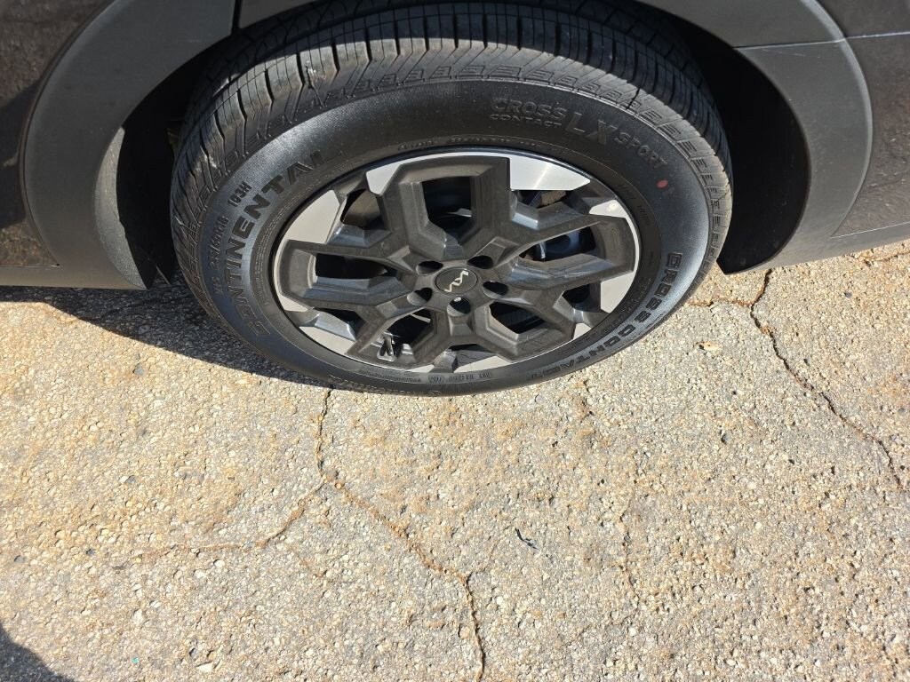 Used 2025 Kia Sorento S