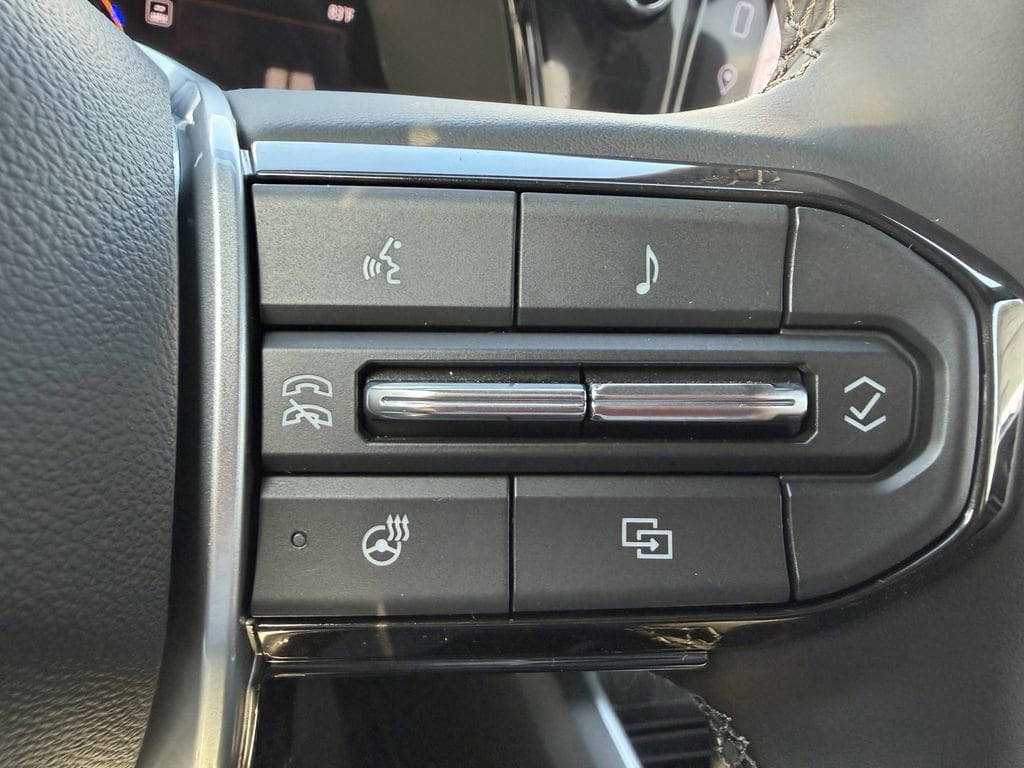 2026 Chevrolet Colorado LT - Photo 26