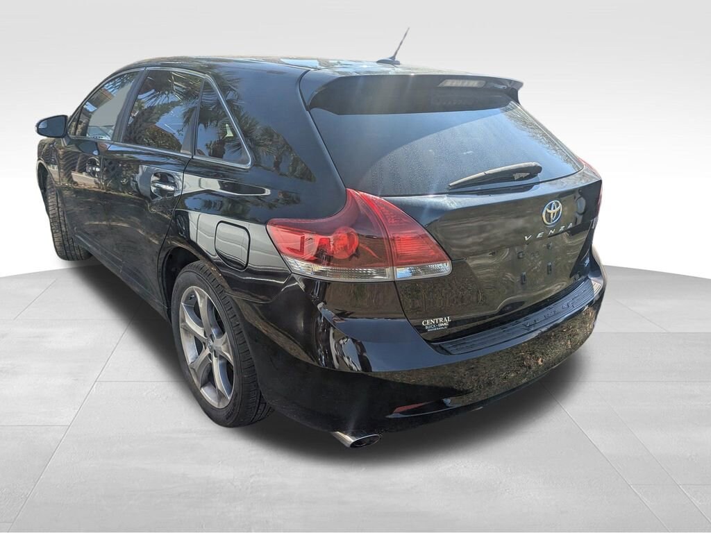 Used 2013 Toyota Venza LE