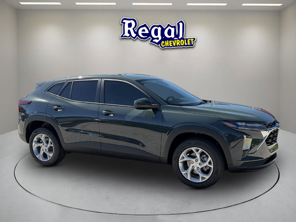 2026 Chevrolet Trax LS SUV