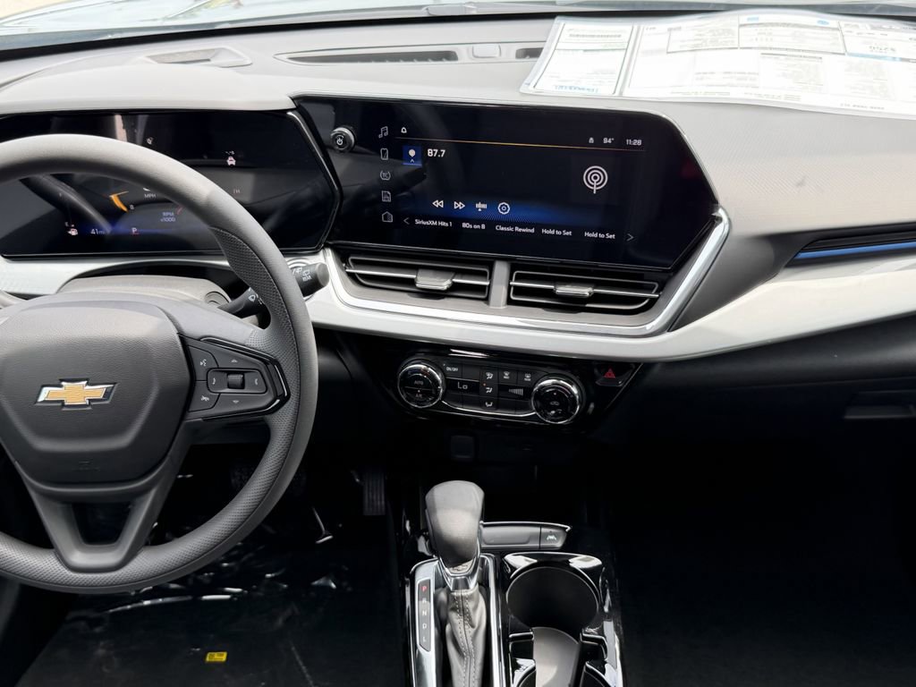 2026 Chevrolet Trax LT - Photo 14