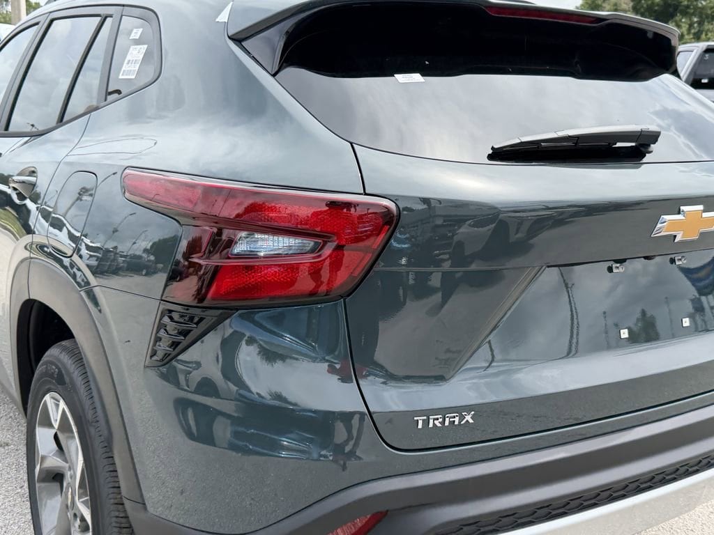2026 Chevrolet Trax LT - Photo 8