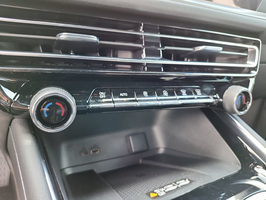 2026 Chevrolet Traverse LT - Photo 25