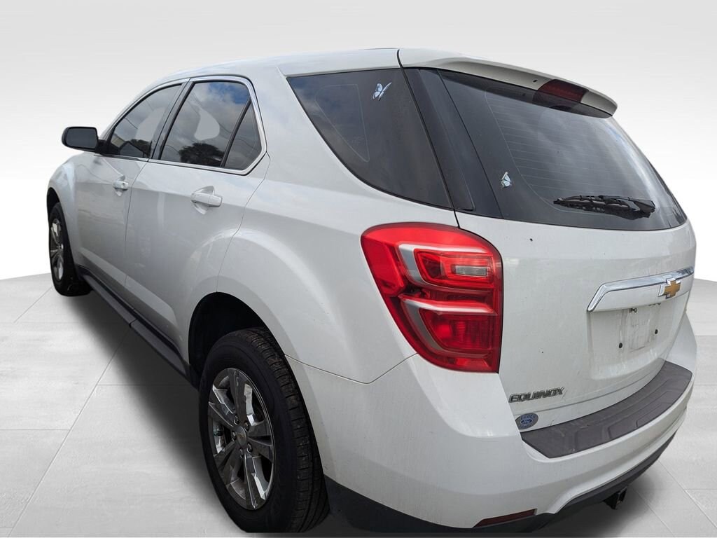 Used 2017 Chevrolet Equinox LS SUV