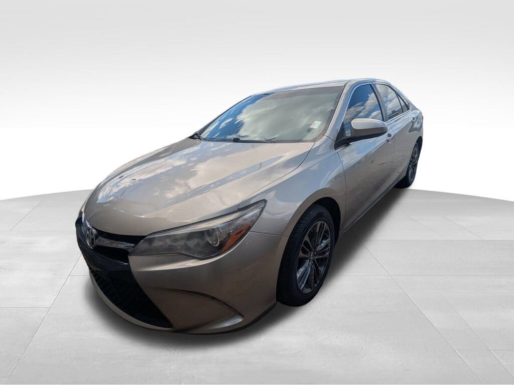 Used 2017 Toyota Camry XLE