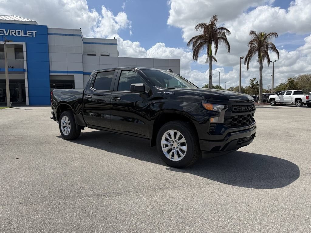 New 2026 Chevrolet Silverado 1500 Custom Truck