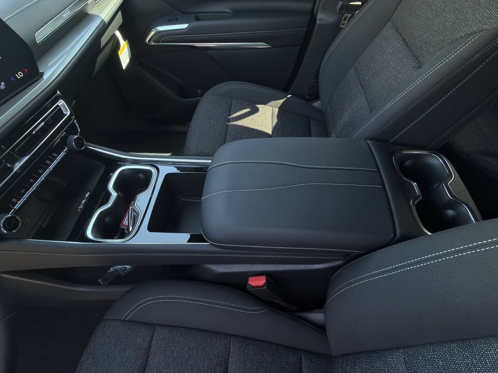 2026 Chevrolet Traverse LT - Photo 24