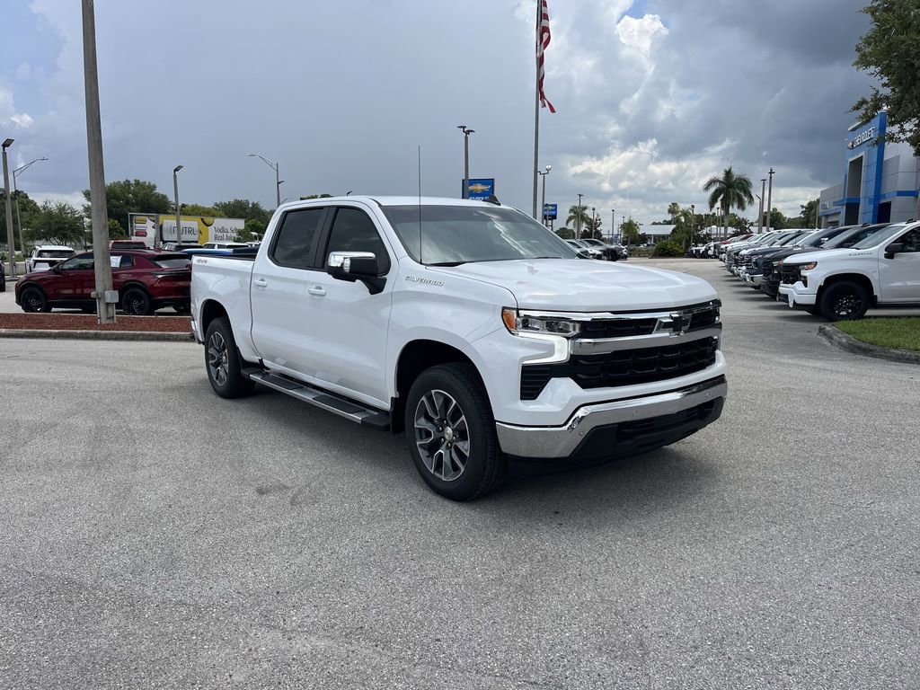 New 2025 Chevrolet Silverado 1500 LT Truck