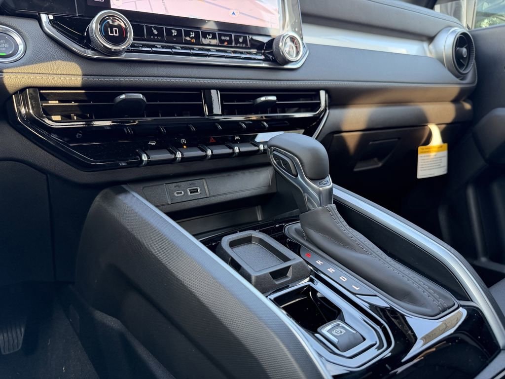 2026 Chevrolet Colorado LT - Photo 23