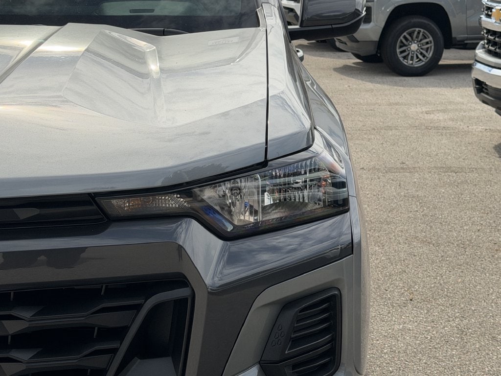2026 Chevrolet Colorado LT - Photo 9