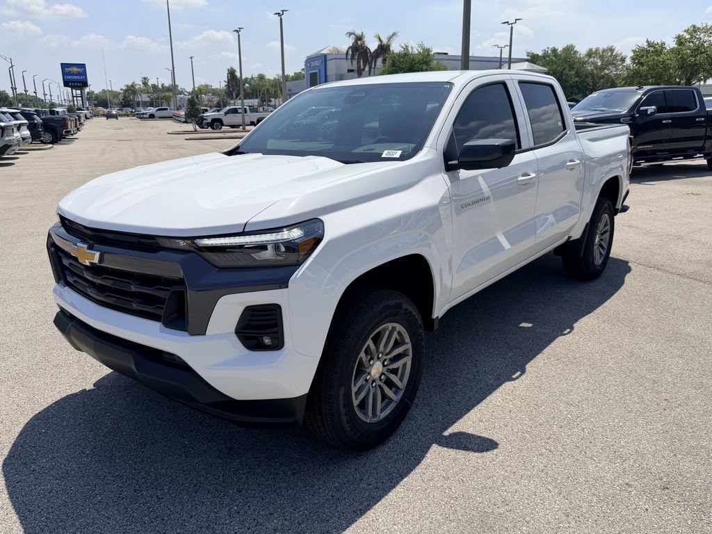 2026 Chevrolet Colorado LT - Photo 9