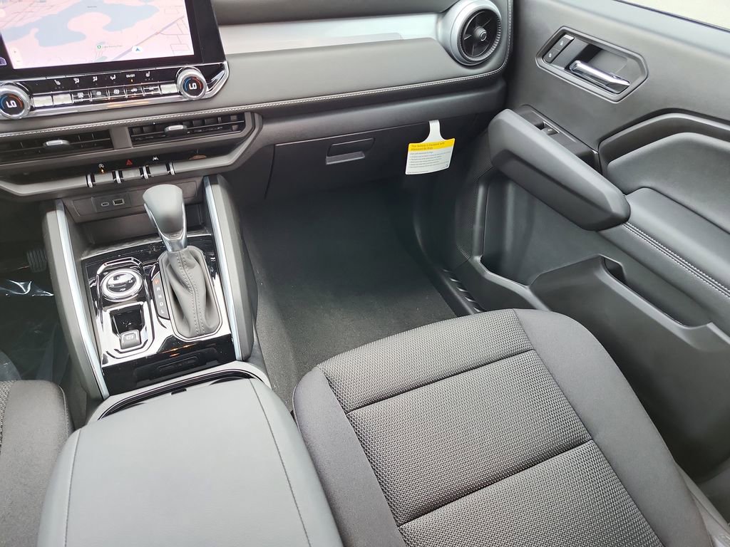 2026 Chevrolet Colorado LT - Photo 15