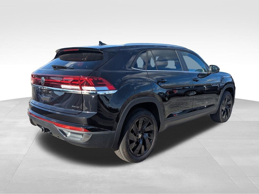 Used 2024 Volkswagen Atlas Cross Sport 2.0T SE w/Technology